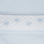 Set Babero y Babita Celeste Smock Blanco