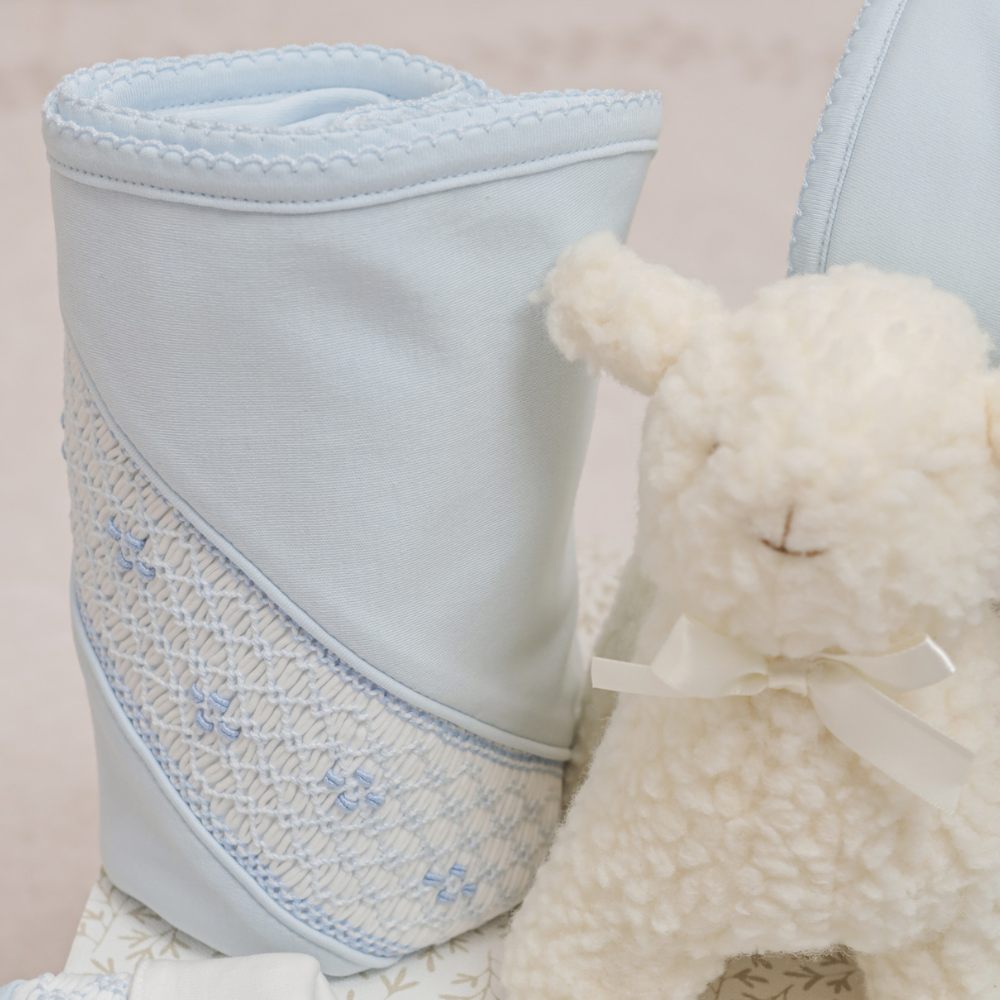 Manta Celeste Smock Blanco