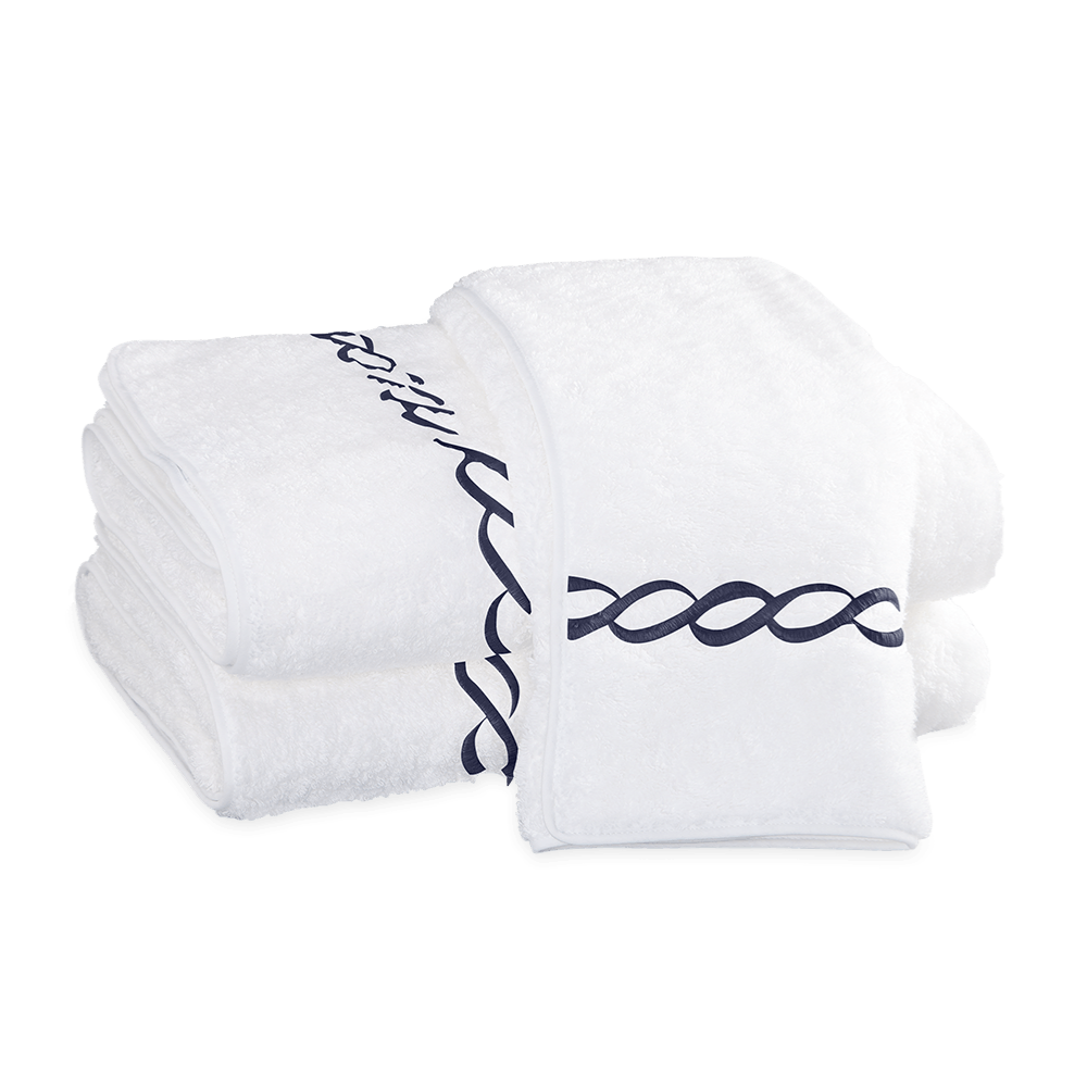 Classic Chain Towel - Navy
